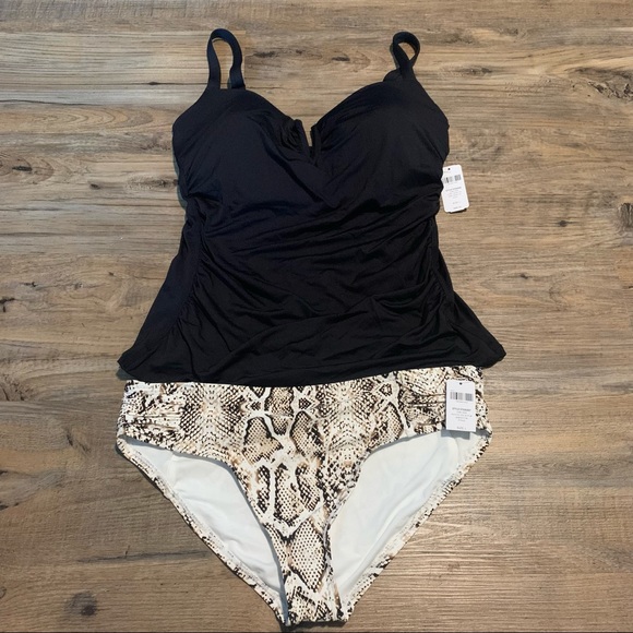Soma Other - Soma V Wire Tankini Top & Rouched Bottoms